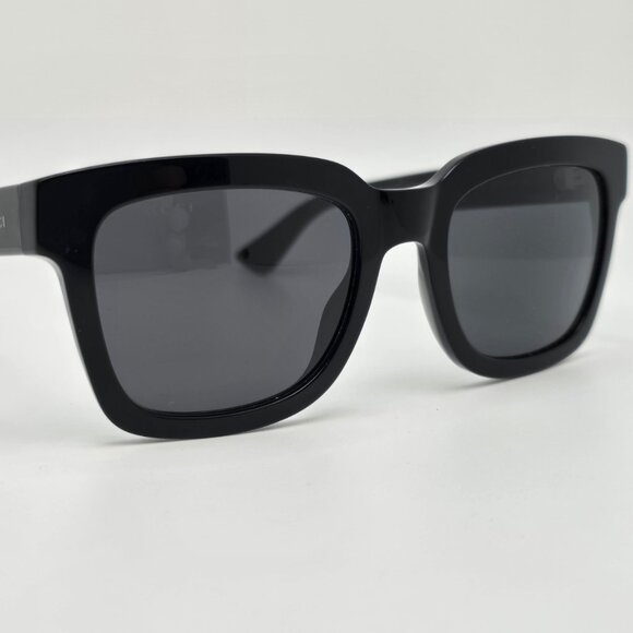 Gucci GG0001SN 001 Black Frame Black Lens Sunglasses w/ Case Italy 52-21-145 - Picture 10 of 16